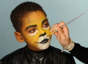 kid-boy-lion-make-up