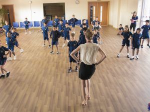 Kids Dance Lessons 11