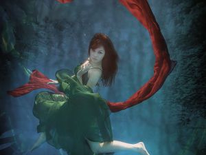 underwater-dance-15